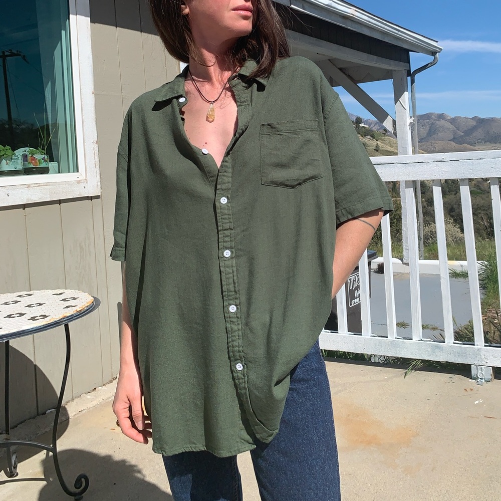 CooFandy Men's Rayon Linen button down green Shirt - Picture 4 of 9